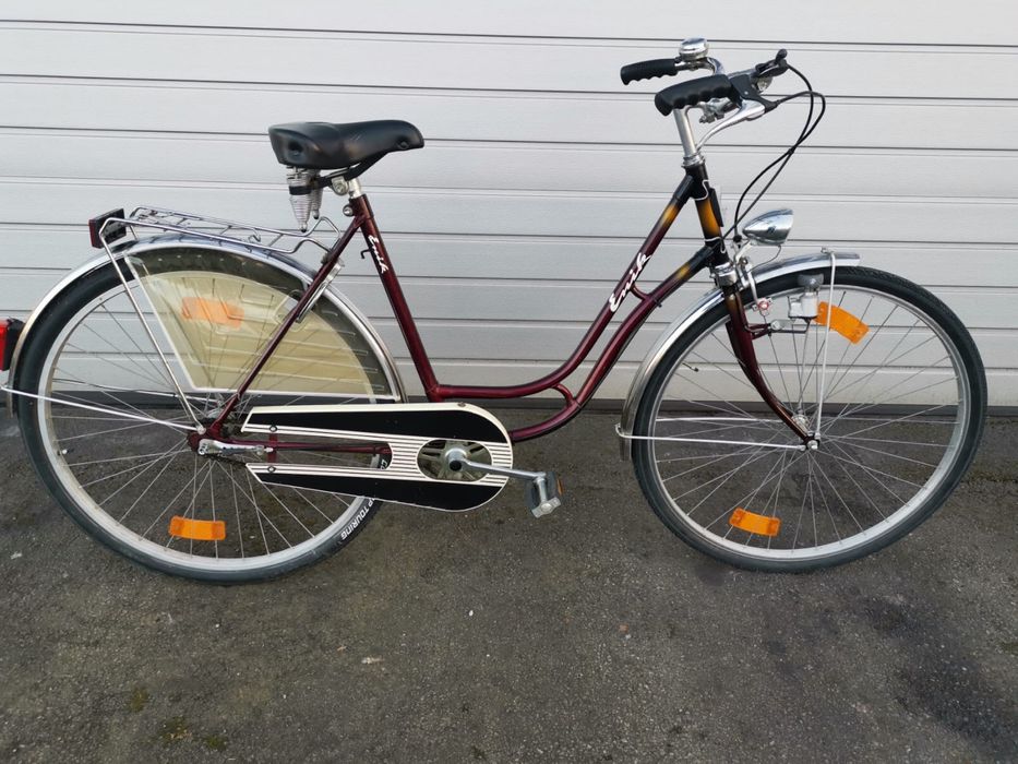 Vând bicicletă retro