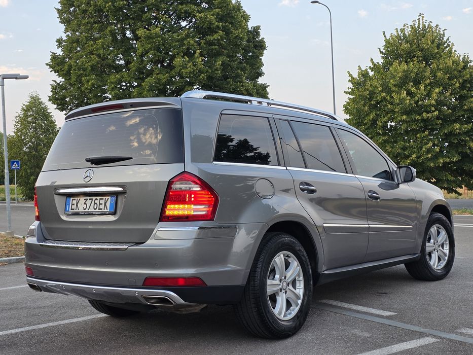 MERCEDES-BENZ GL-Class 2012 — imagine 3