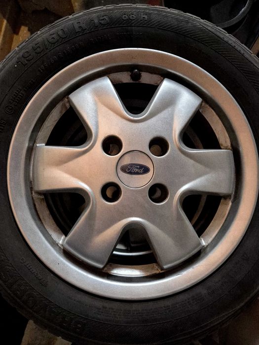 Vând Ford Focus MK1