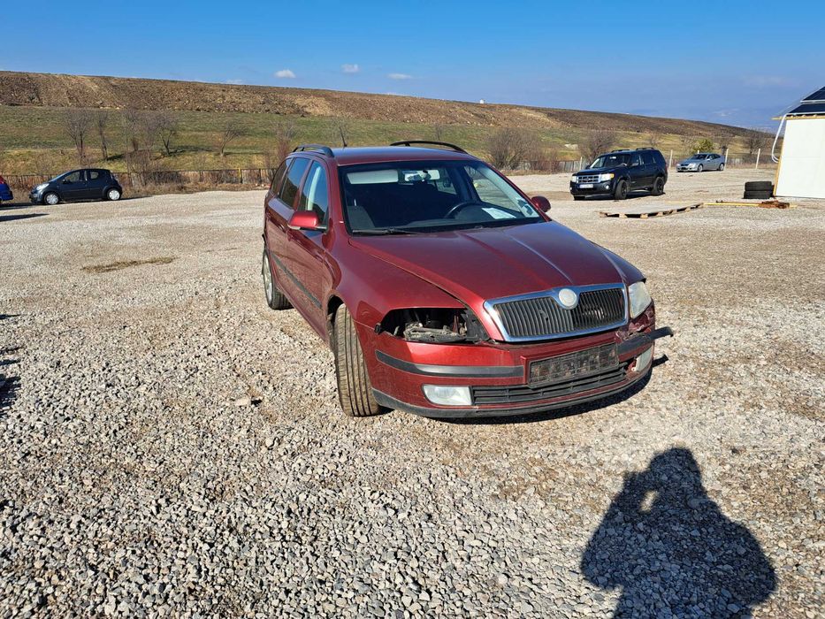 Skoda Octavia 2.0tdi bkd 140 комби 2007 на части, София