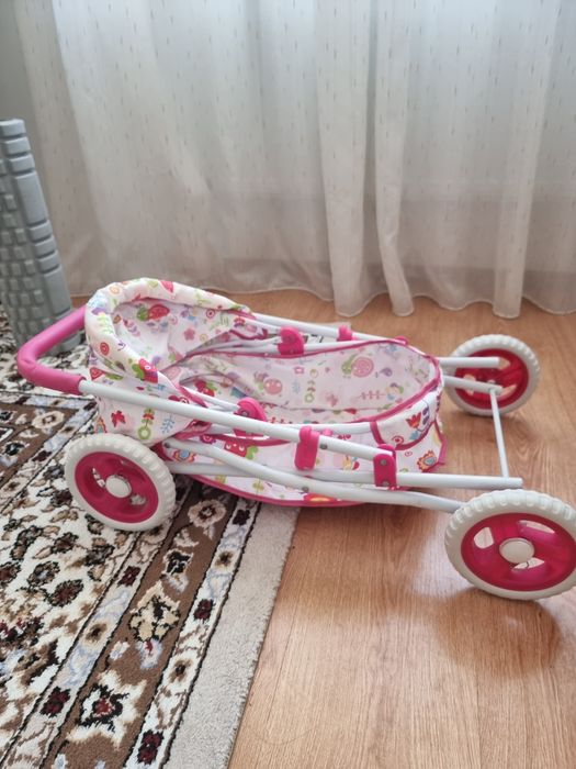 Продам коляску игрушечную большую