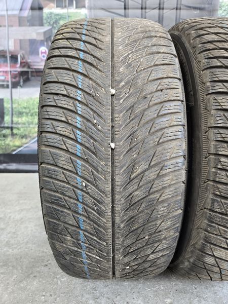 255/45/18 MICHELIN 2бр
