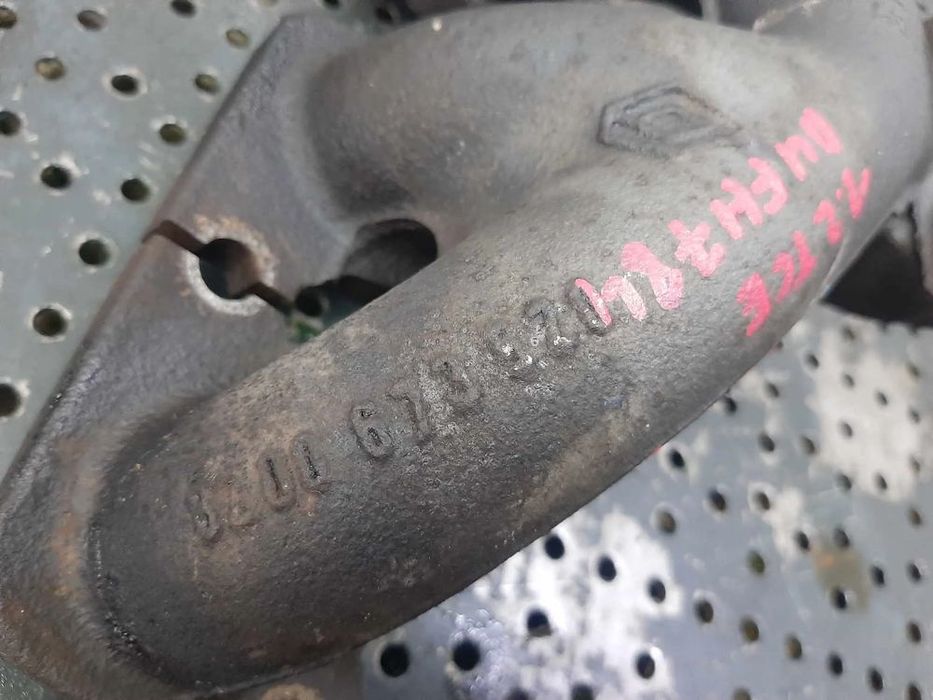 galerie evacuare 1.2 b  d4f  d4fh784 renault  clio 3  8200673520