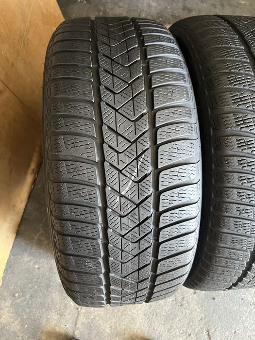 4 anvelope iarna 245/45/18 Pirelli DOT 2025!