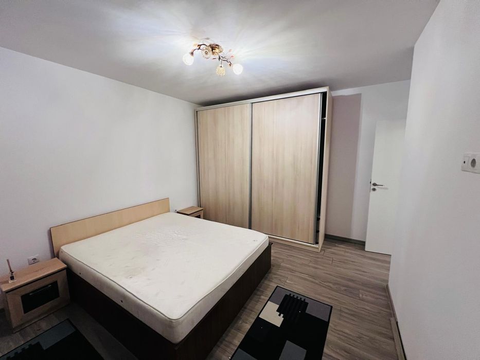 Apartament de închiriat