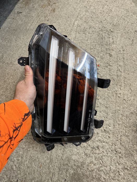lumina de zii drl led dreapta peugeot 208