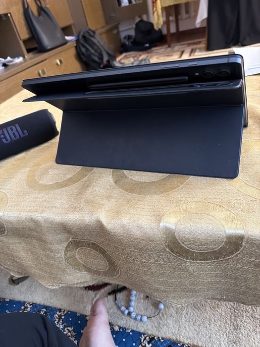 Samsung Galaxy tab Ultra 9+чехол клавиатура+45w  (оригинал с touchpad)