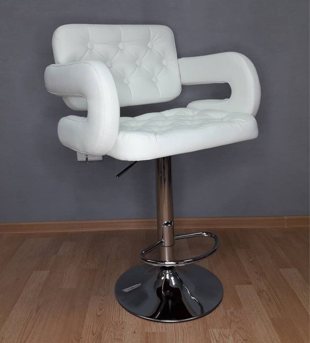 Продам барный стул