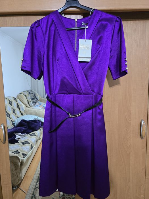 Продам новое платье