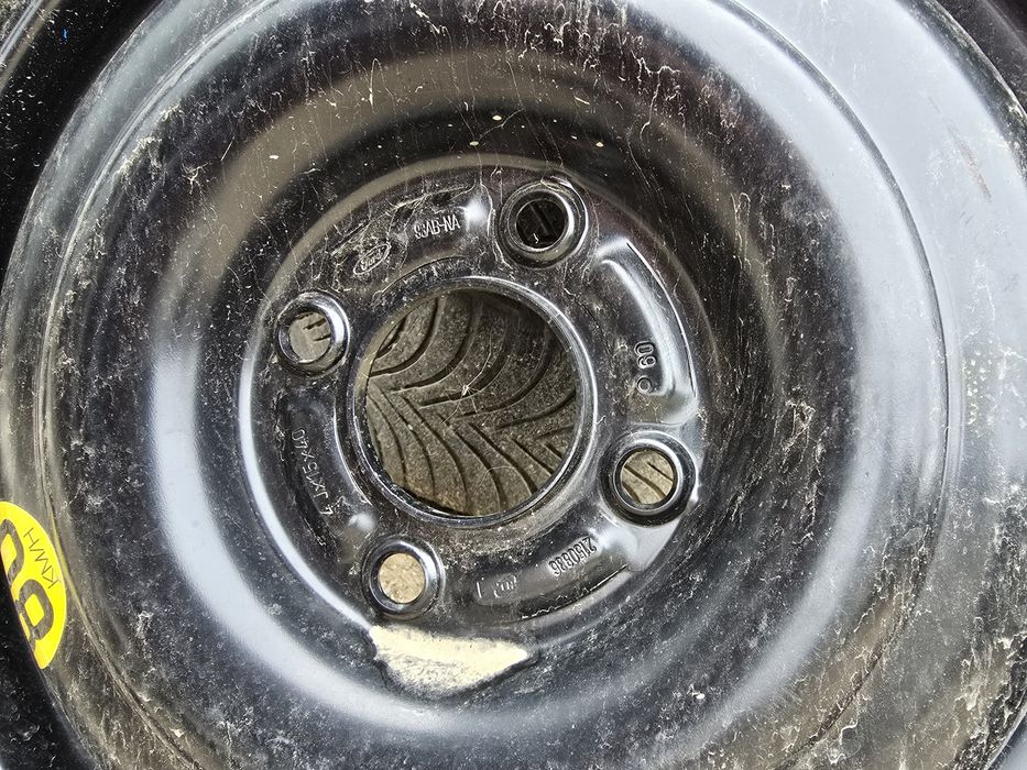 Продавам патерица за форд