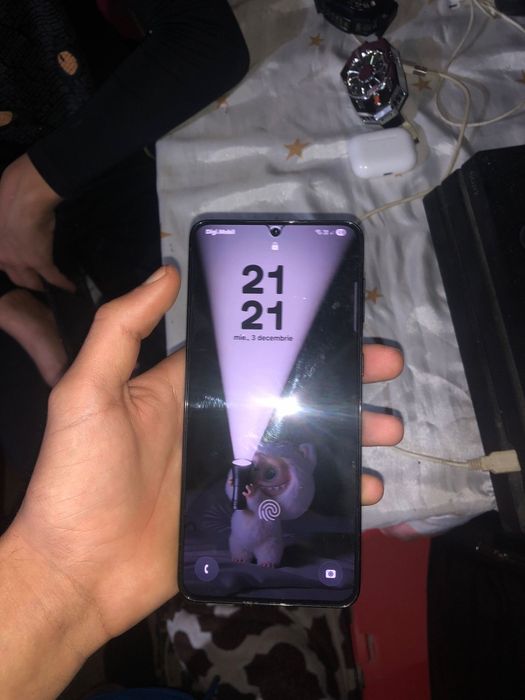 Vand samsung galaxy s21 plus ,sau schimb