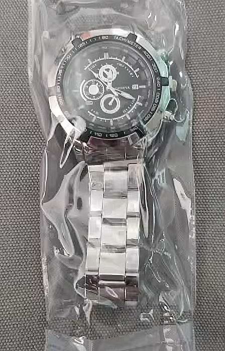 Ceasuri quartz diferite modele