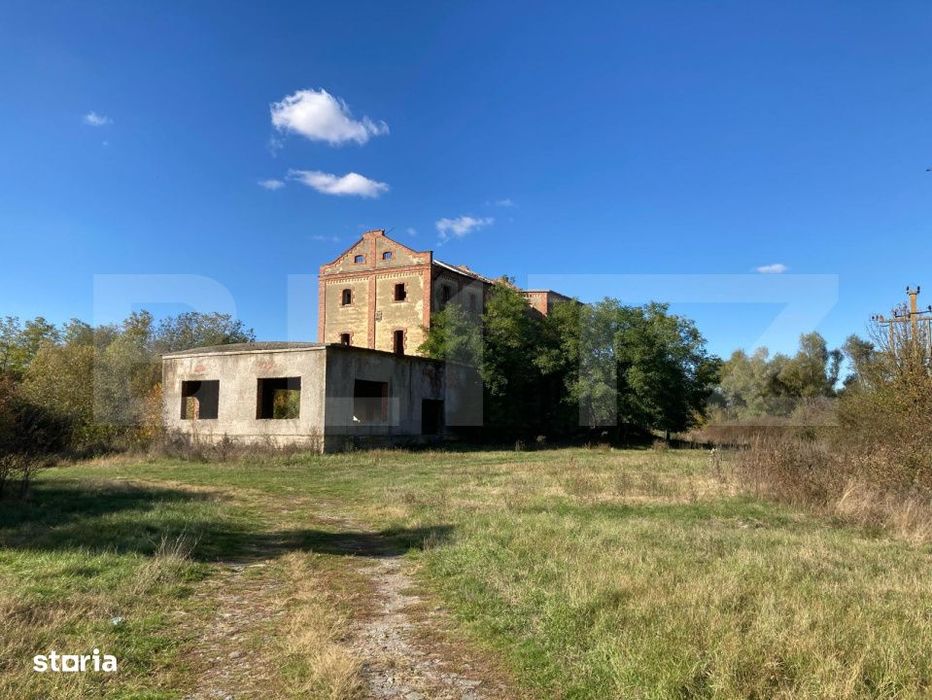 Teren cu potential turistic si energetic - 25.383 mp – Chizatau
