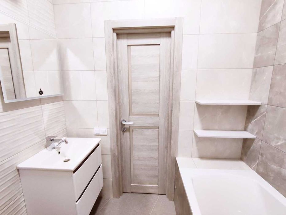 Дава се под наем Двустаен апартамент в София, Зона Б-18 - 65 кв.м за 997.05 € - Снимка #1