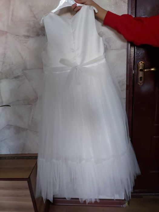 Детские платья вечерние