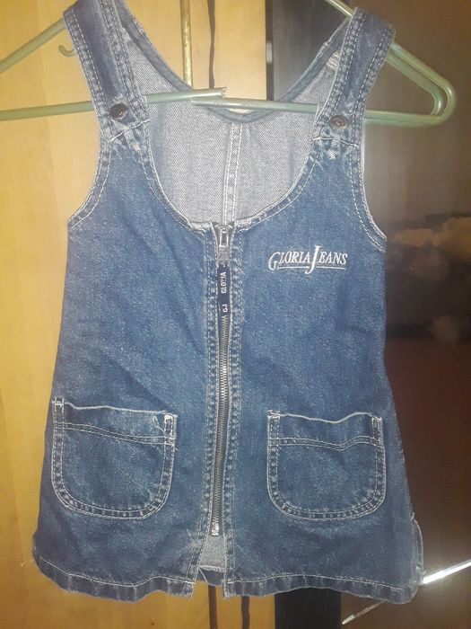 Срочно продам детский сарафан