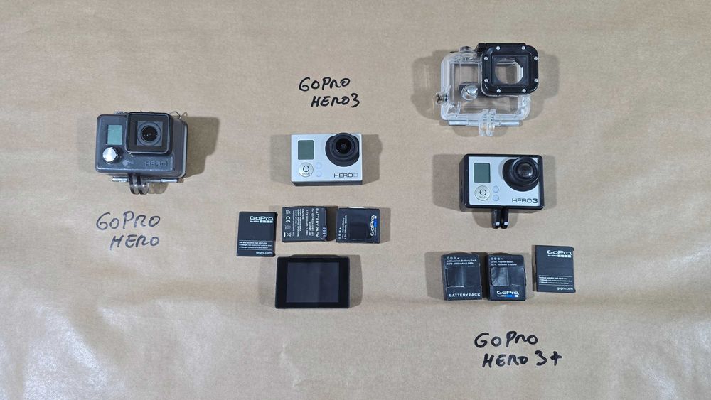 Pachet 3 camere GoPro Hero + accesorii