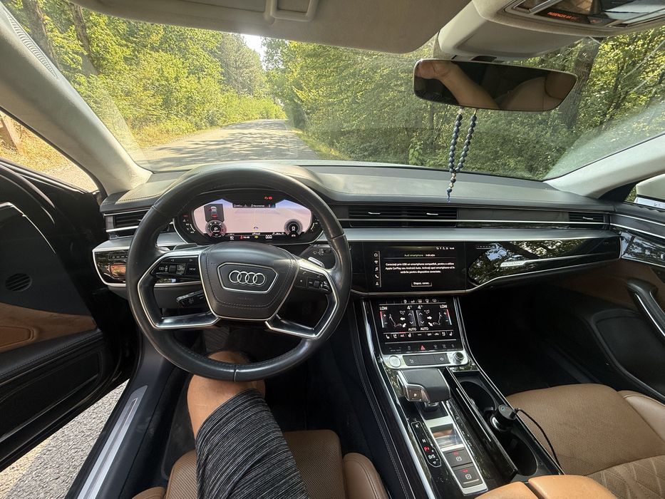 Audi A8L Mild Hibrid 5.0