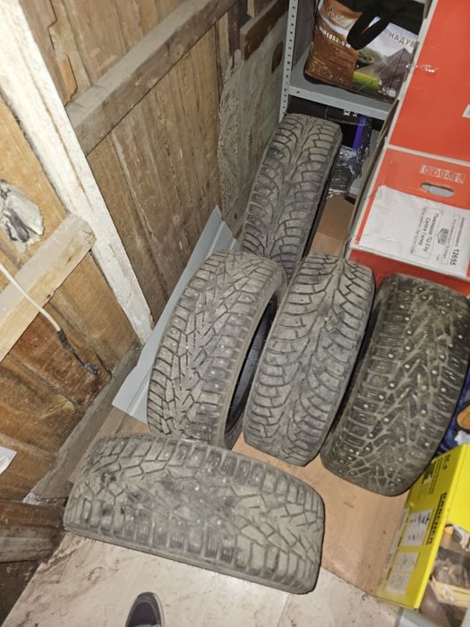 Продам зимнюю резину
