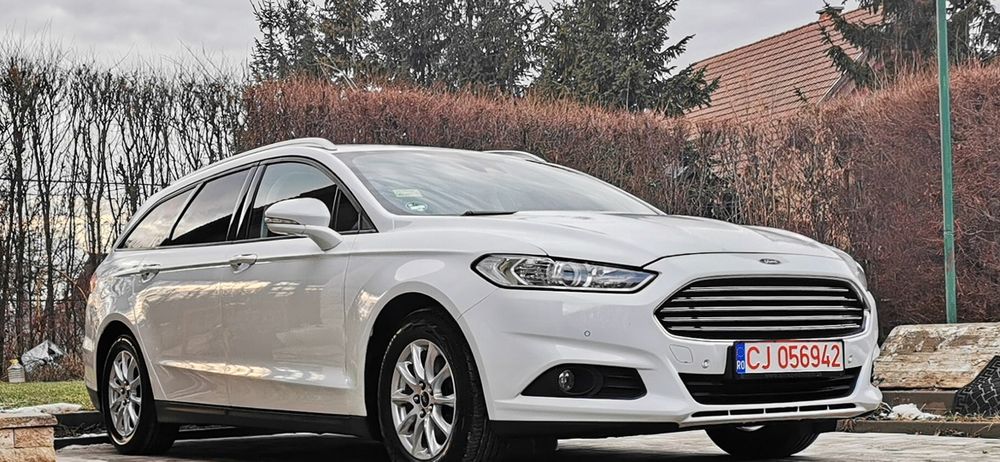 FORD Mondeo 2019 — imagine 3