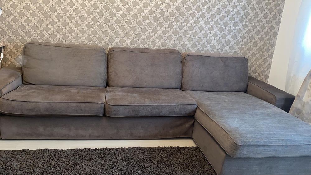 Canapea colțar modernă – foarte confortabilă și elegantă