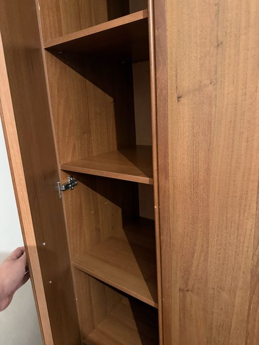 Продам шифоньер, кровать с матрасом