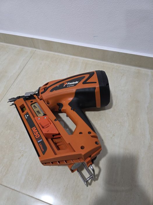 Pistol cuie Paslode IM 90 CI