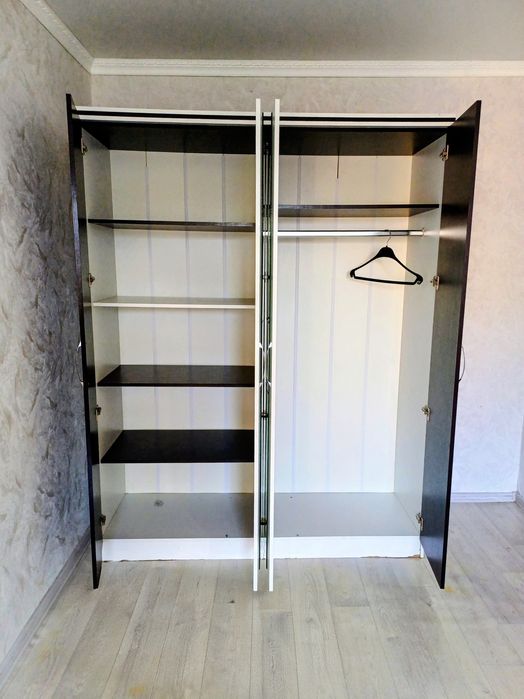 Продается шкаф 160ш200в50г