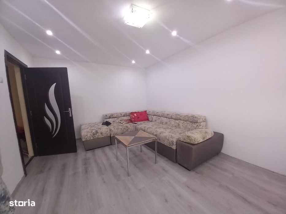 V. Tepes - intersectie cu Basarab, apartament 3 camere!!