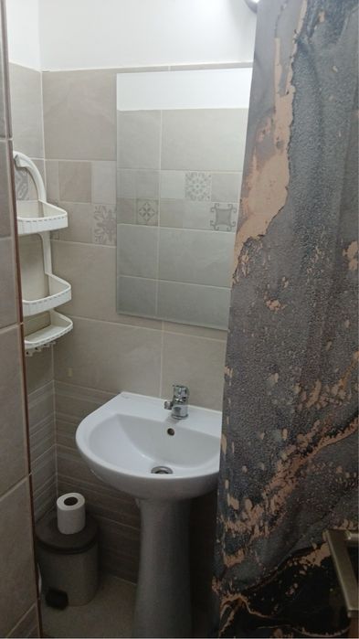 Garsoniera de vanzare zona dovali