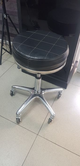 Pamoshnik kreslo/ Кресло на колёсах