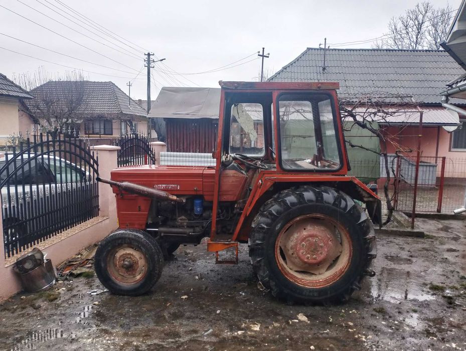 Vand Tractor UTB U445
