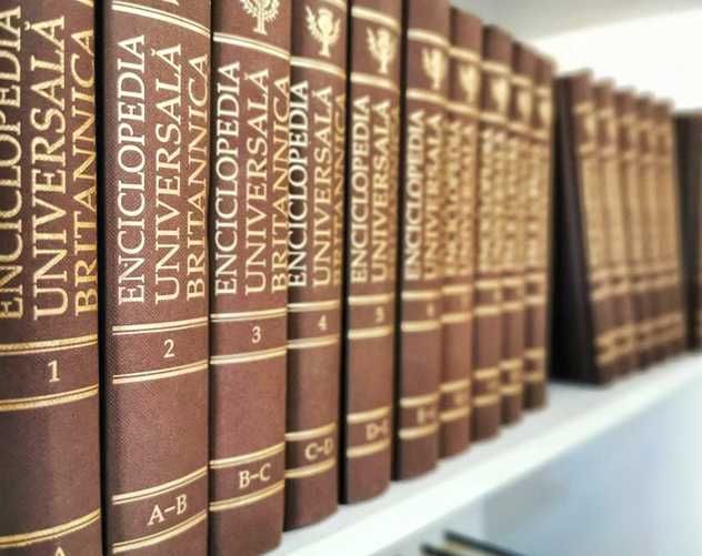 Pachet Enciclopedia Universala Britannica