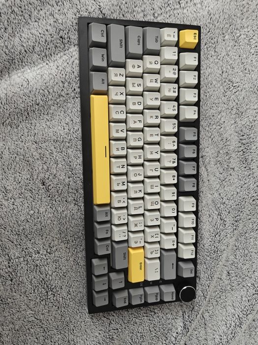 Продам клавиатуру Ajazz Ak820