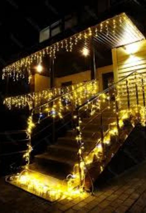 Гирлянда Бахрома для украшенияфасада домов и козырьков домов и рестора