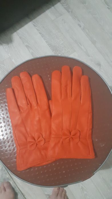 Перчатки кожаный