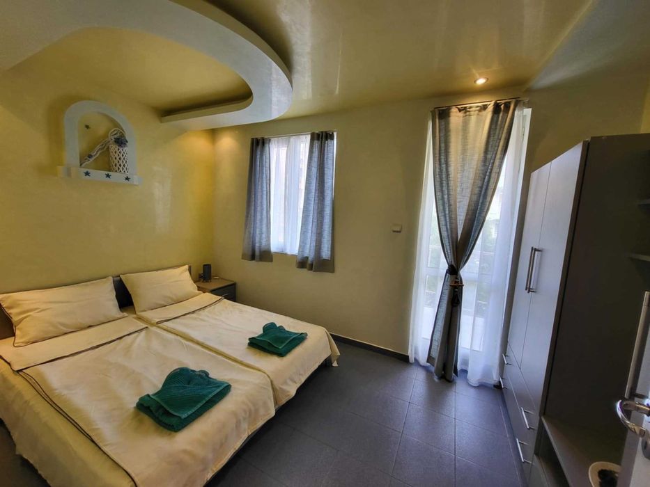 Апартамент Мареа - първа линия, Свети Влас