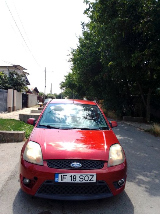 Ford fiesta mk6 facelift