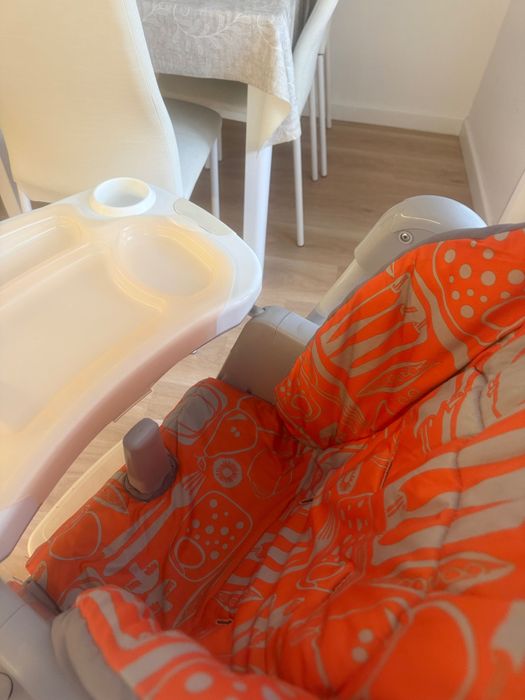 Срочно продаю детский стул