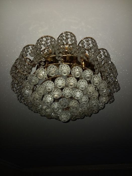 Люстра хрустальная