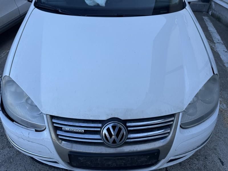Capota motor Volkswagen Golf 5 culoare alb - lr9a Break