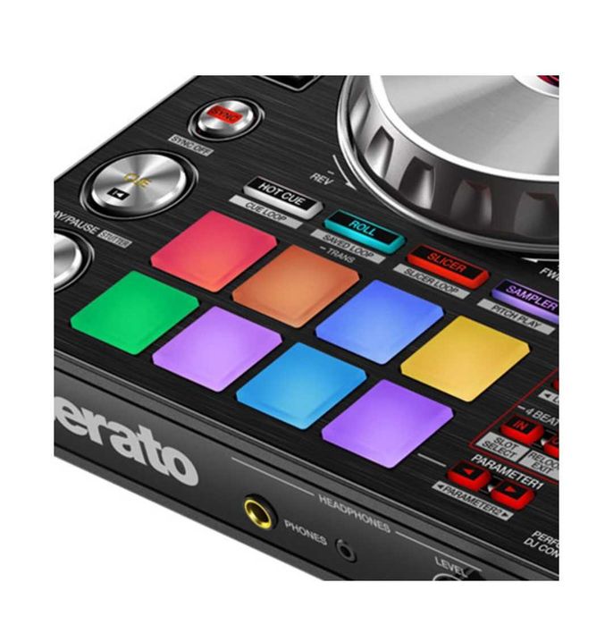 Vand consola Pioneer DDJ SR 2 ( include case MAGMA)
