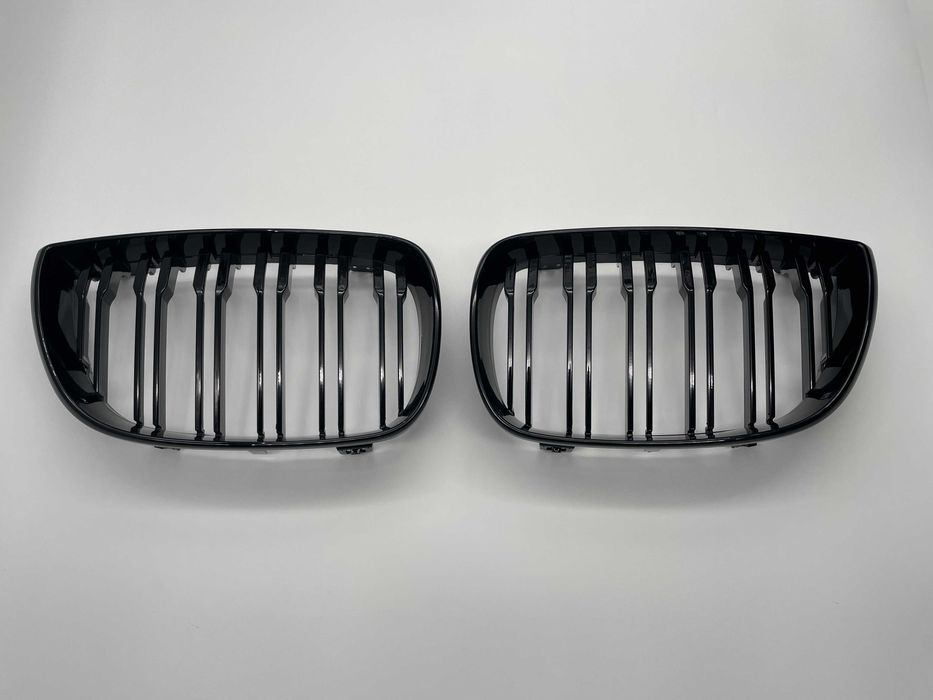 Grila dubla neagra BMW E81 E87 Seria 1 Nonfacelift