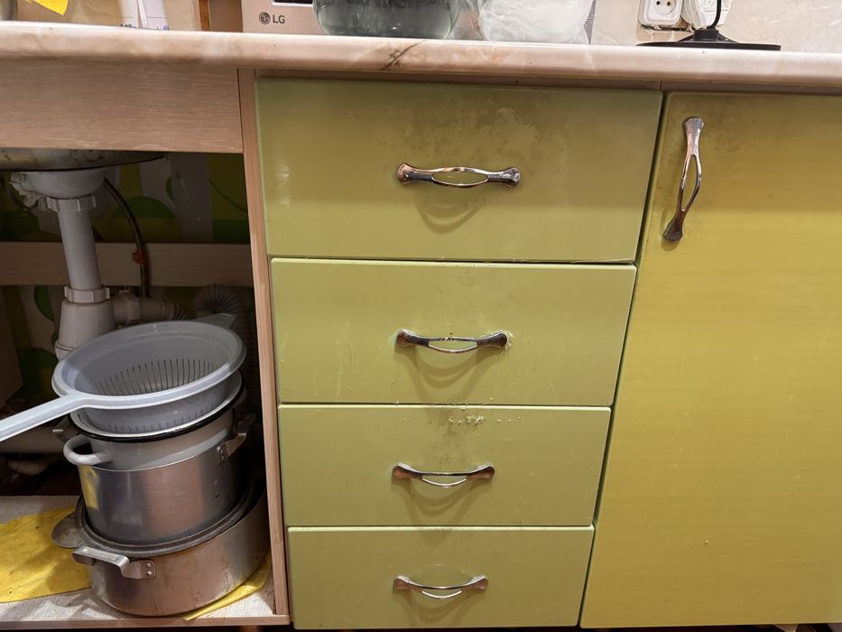 Кухонный гарнитура