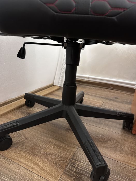 Scaun Gaming Nibe Rosu/Negru