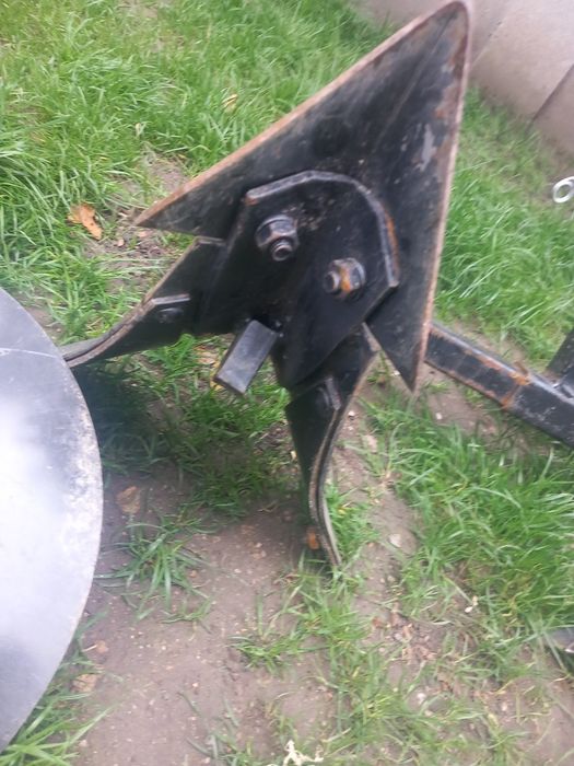 Браздир двоен с картофозагърляч