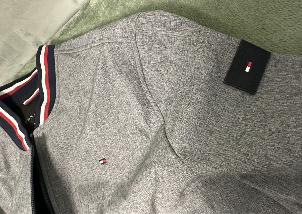 Geaca Tommy Hilfiger primavara-toamna noua L-XL