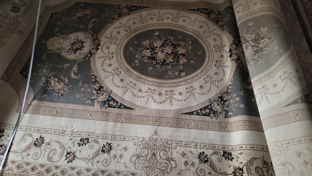 Кілемдер сатылады