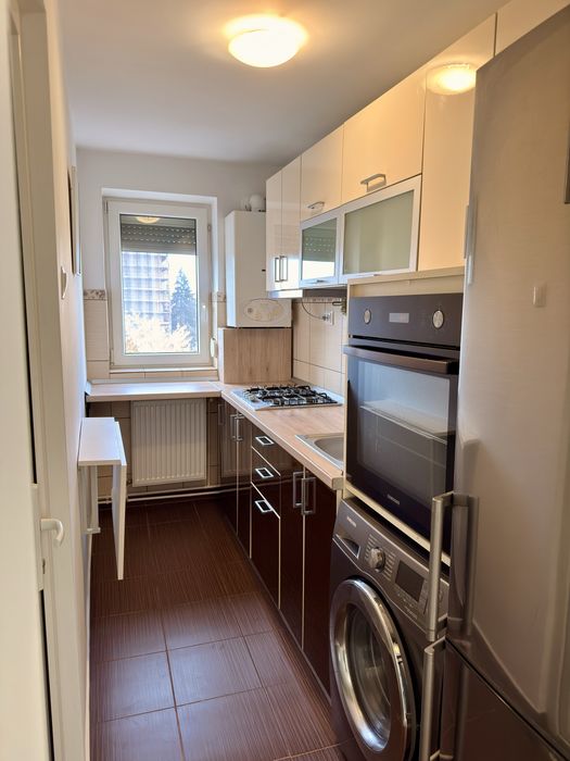 Apartament 2 camere de inchiriat