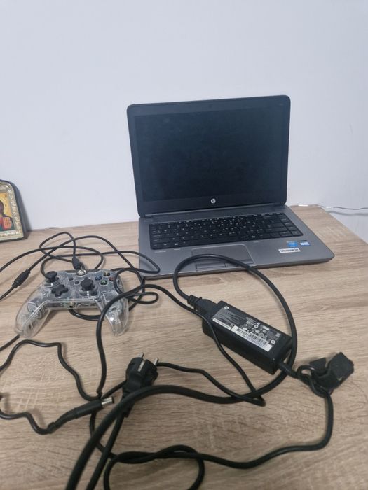 Laptop chromebook cu un defect